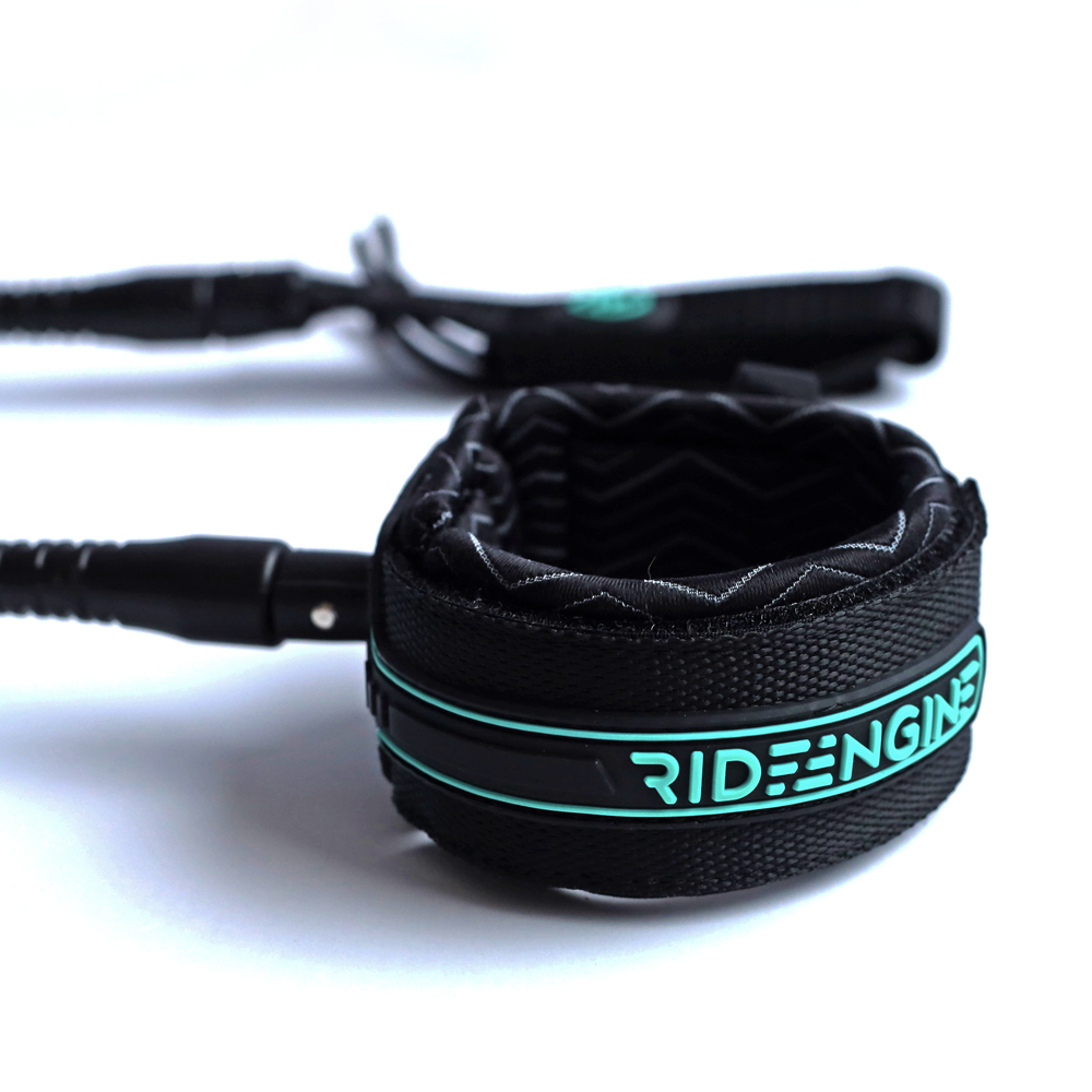 Recoil leash