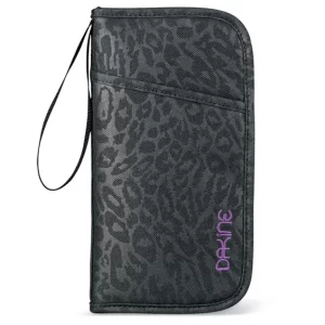 Dakine Cheetah travel sleeve