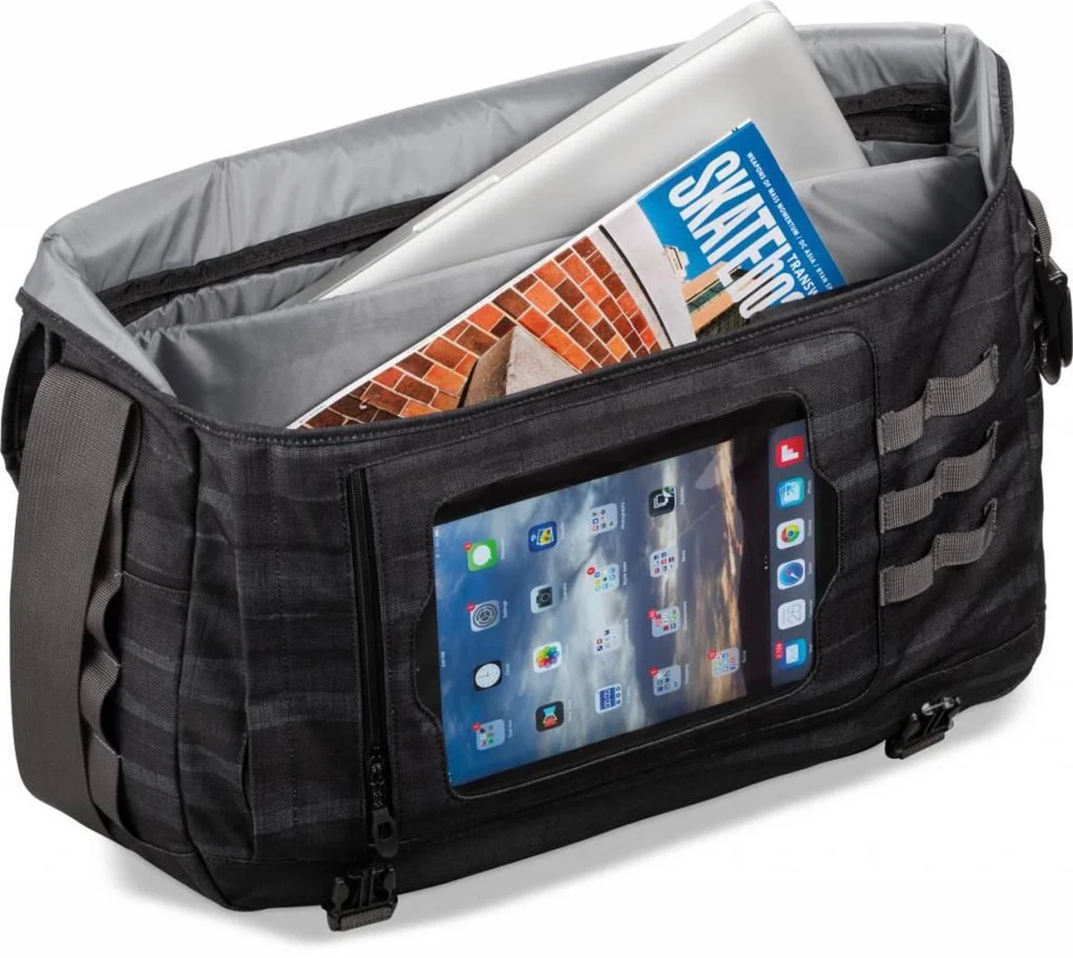 Messenger-15L-inside